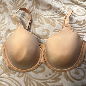 Size 42DDD Beige Lightly Lined, Full Coverage, T-Shirt Bra